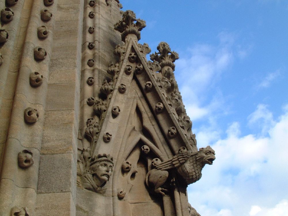 Gargoyle～From the United Kingdom