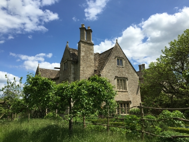 Kelmscott Manor～From the United Kingdom