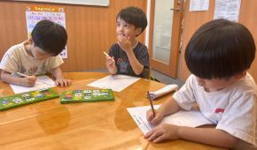 お子さまのグループレッスン